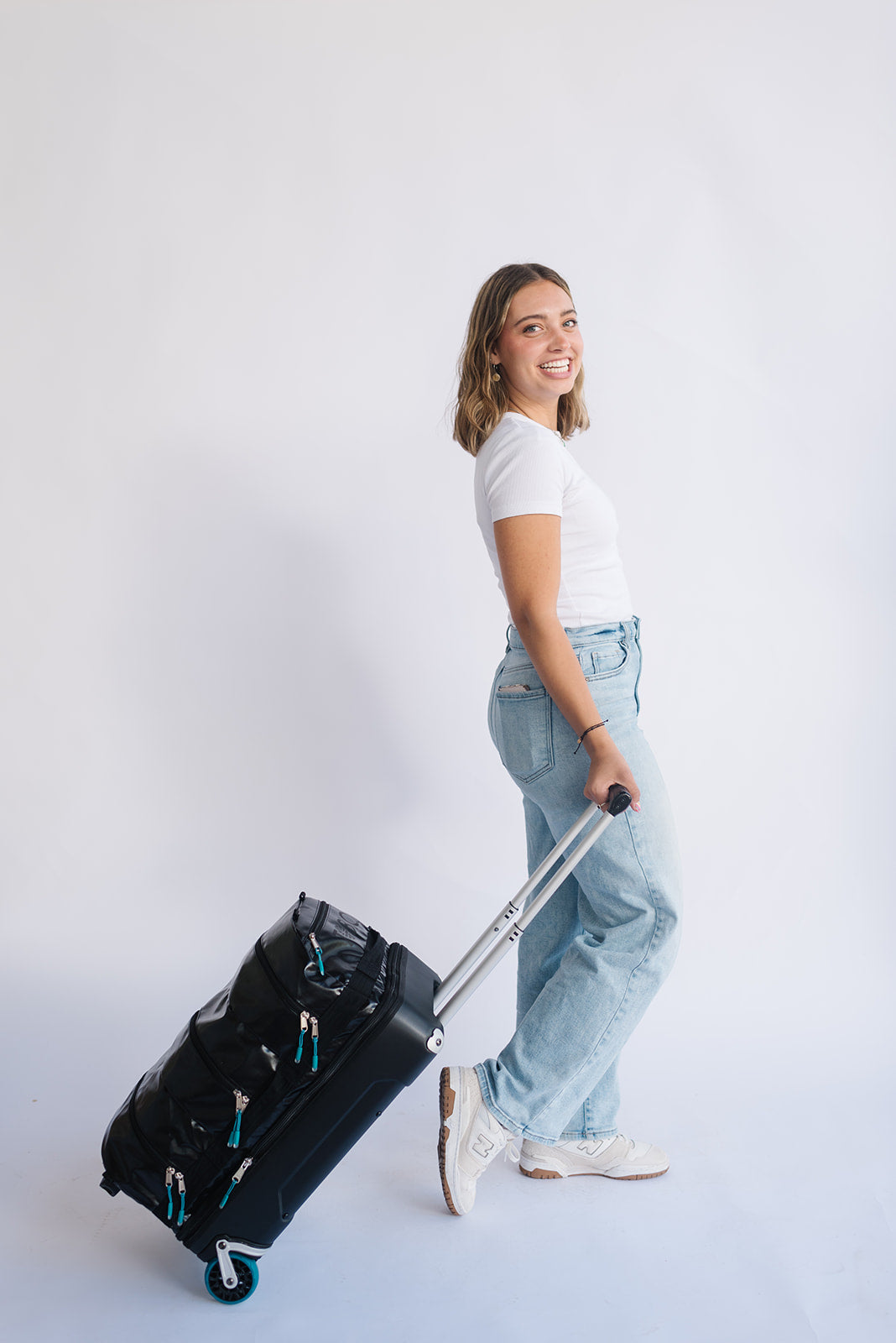 The Sleek Vik Convertible Trolley Roller