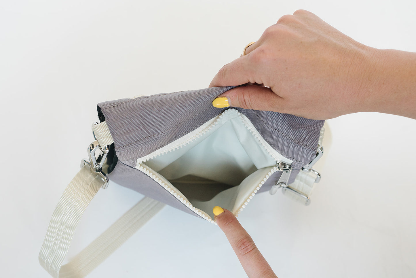 TINY FLIP BAG