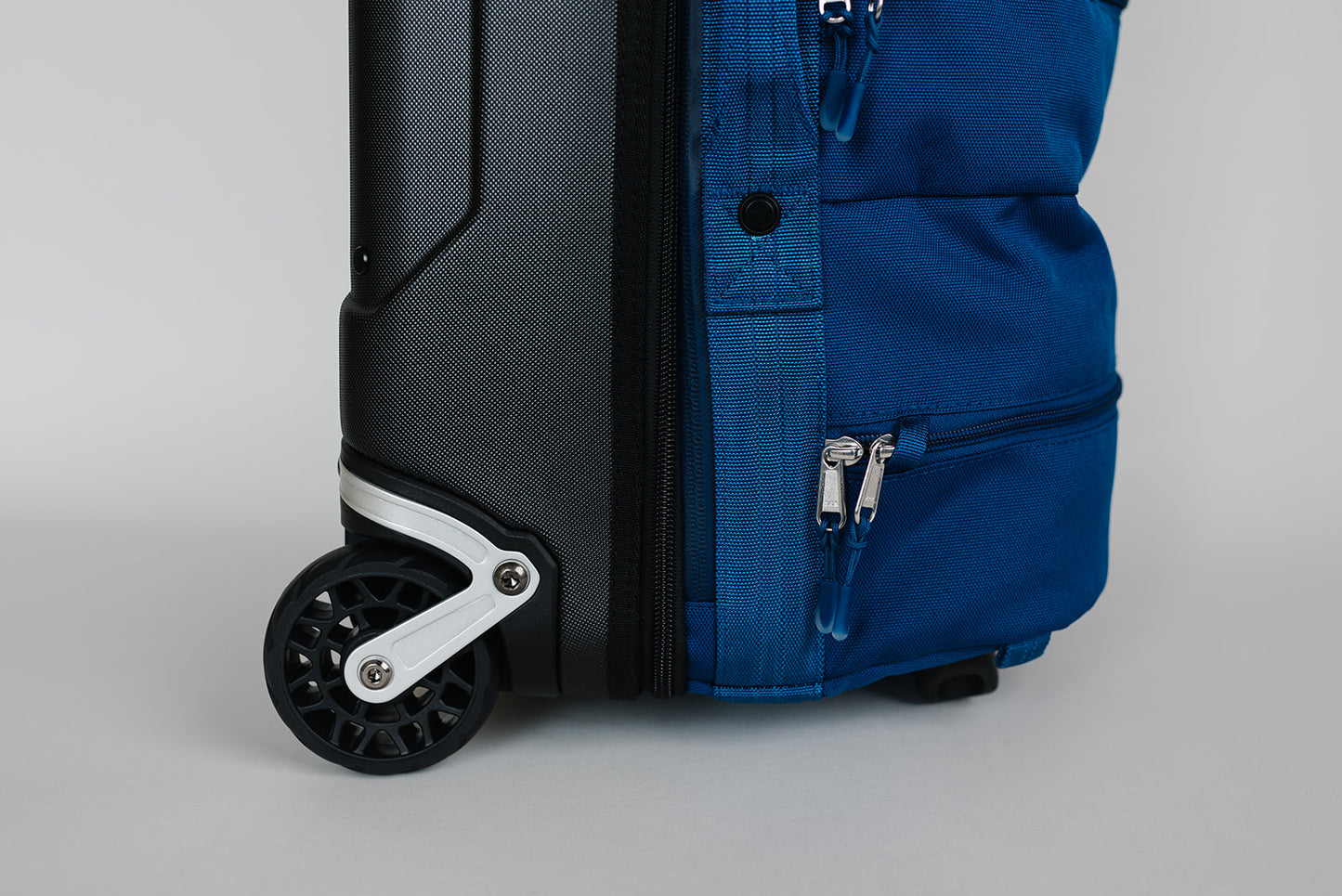 Adventure Trolley Roller Bag