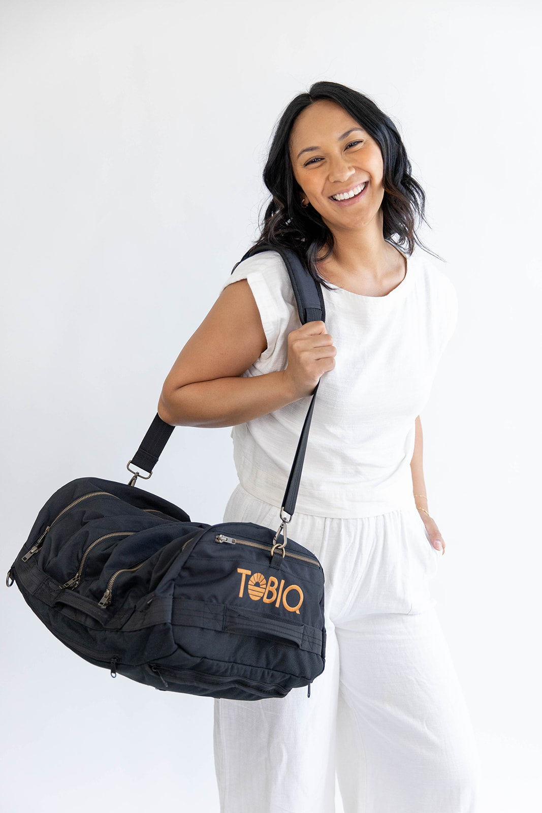 Men Women Outdoor Sport Bags T60 Waterproof luggage/travel Bag/ Gym Sport  Backpack Multifunctional Sports Bag (Brown Coffee): Buy Online at Best  Price in Egypt - Souq is now Amazon.eg